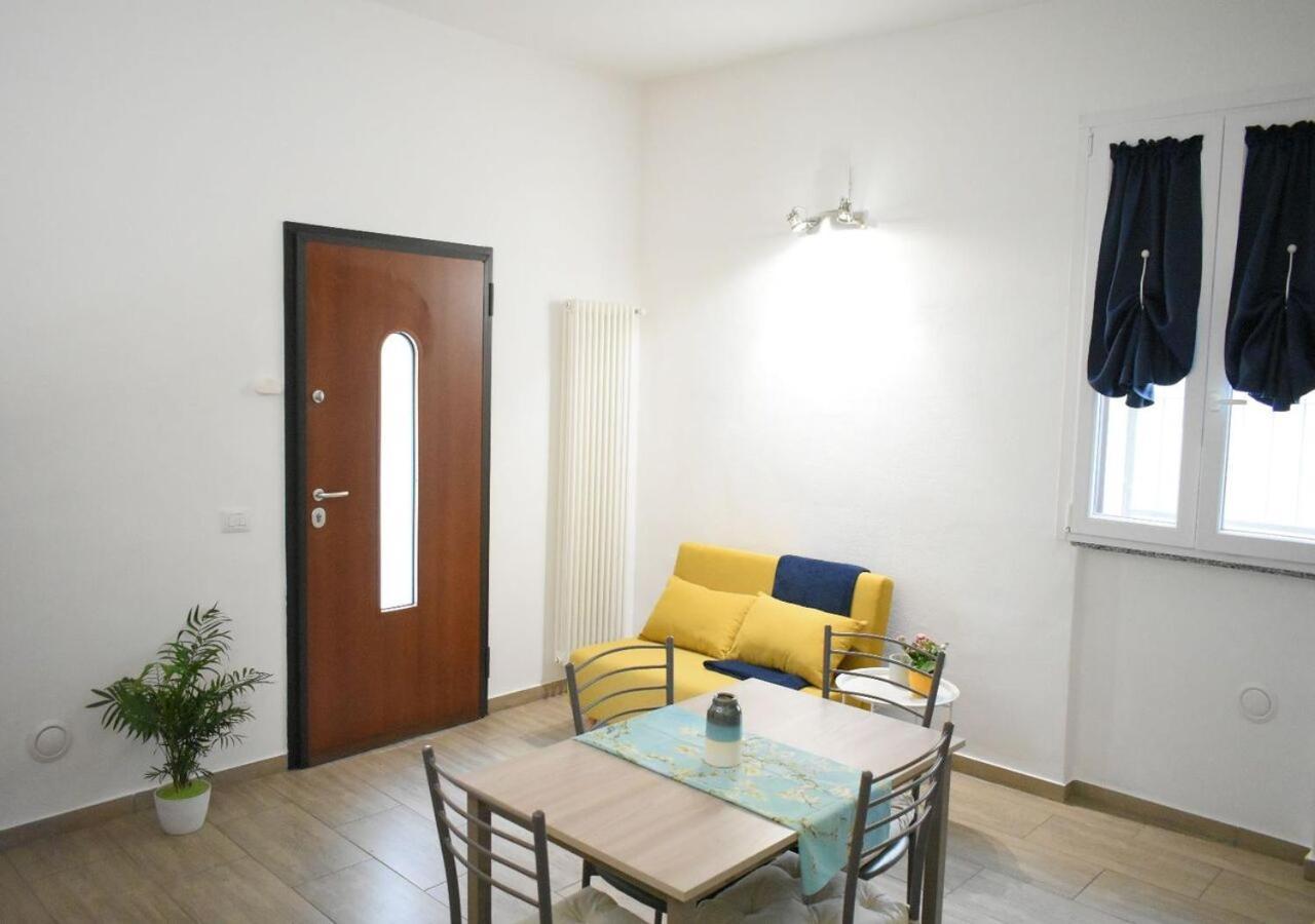 Casa Peschiera-Linate-Milano Apartment Peschiera Borromeo Exterior photo